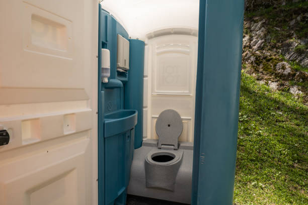Best Sanitation services for porta potties  in Plano, IL