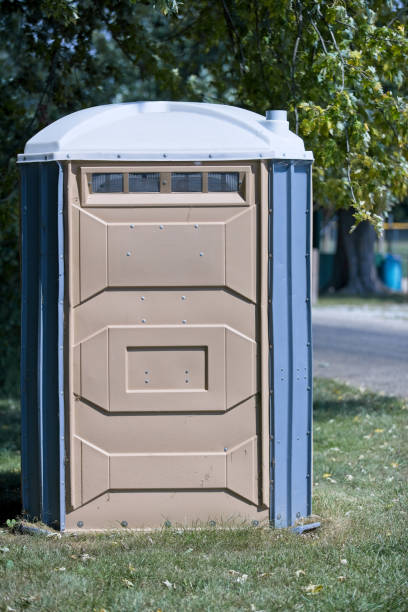 Best Wedding porta potty rental  in Plano, IL